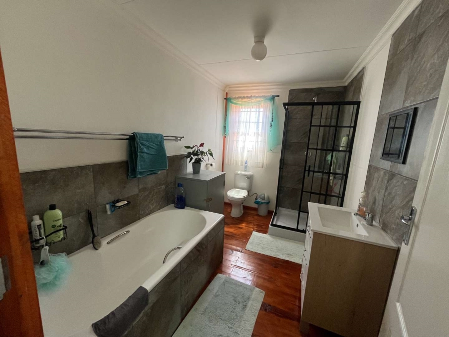 3 Bedroom Property for Sale in Olyfvenhoudtsdrift Northern Cape